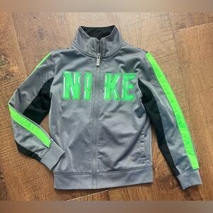 Nike boys jacket Sz 5 full zip